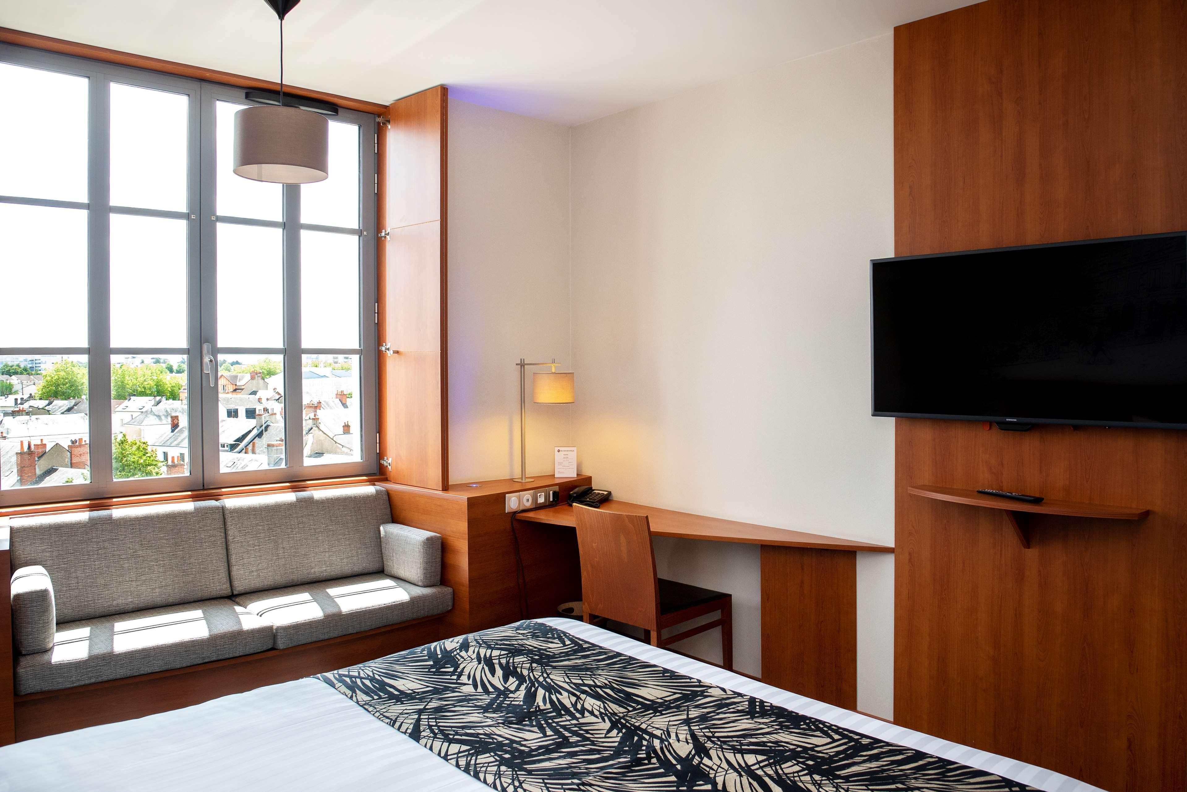 Best Western Plus Hotel Colbert Châteauroux Eksteriør bilde