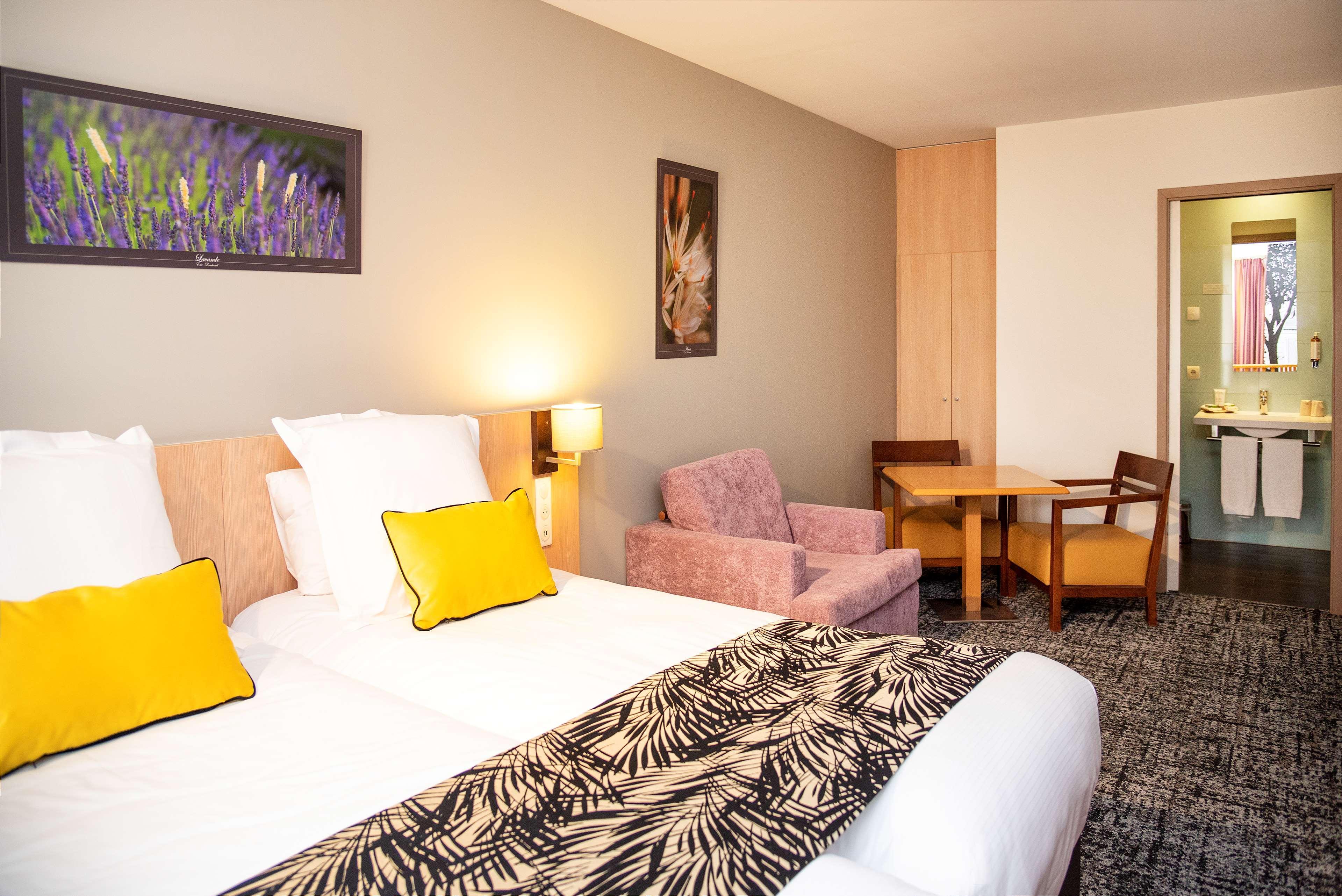 Best Western Plus Hotel Colbert Châteauroux Eksteriør bilde