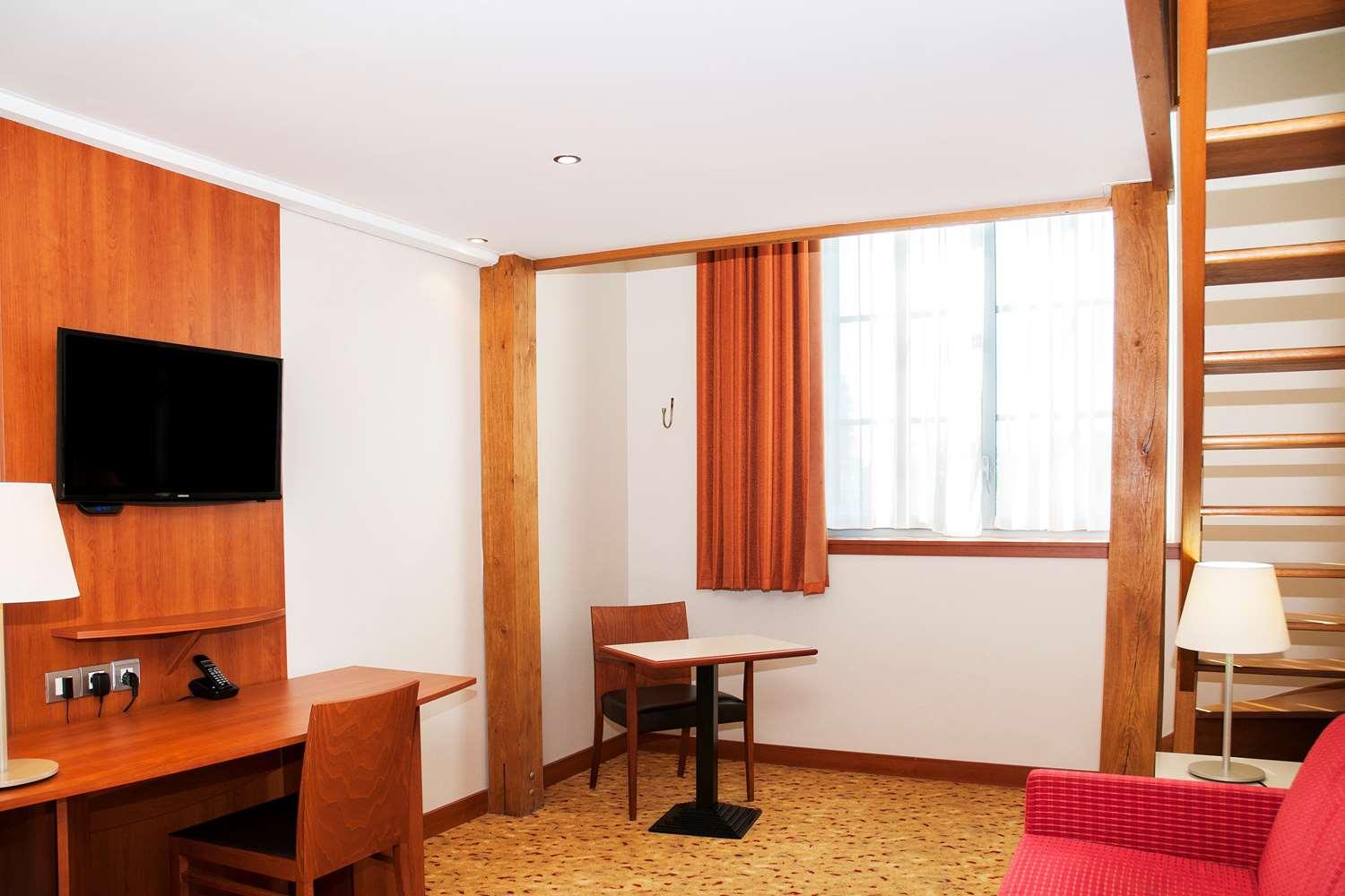 Best Western Plus Hotel Colbert Châteauroux Eksteriør bilde